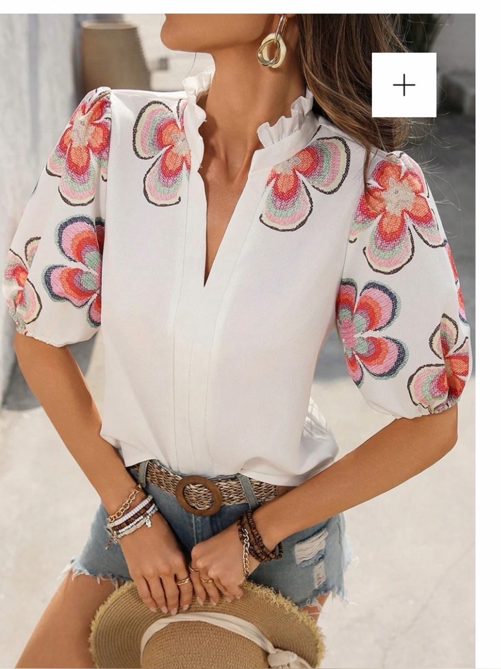 White Floral Detailed Puff Sleeve Blouse